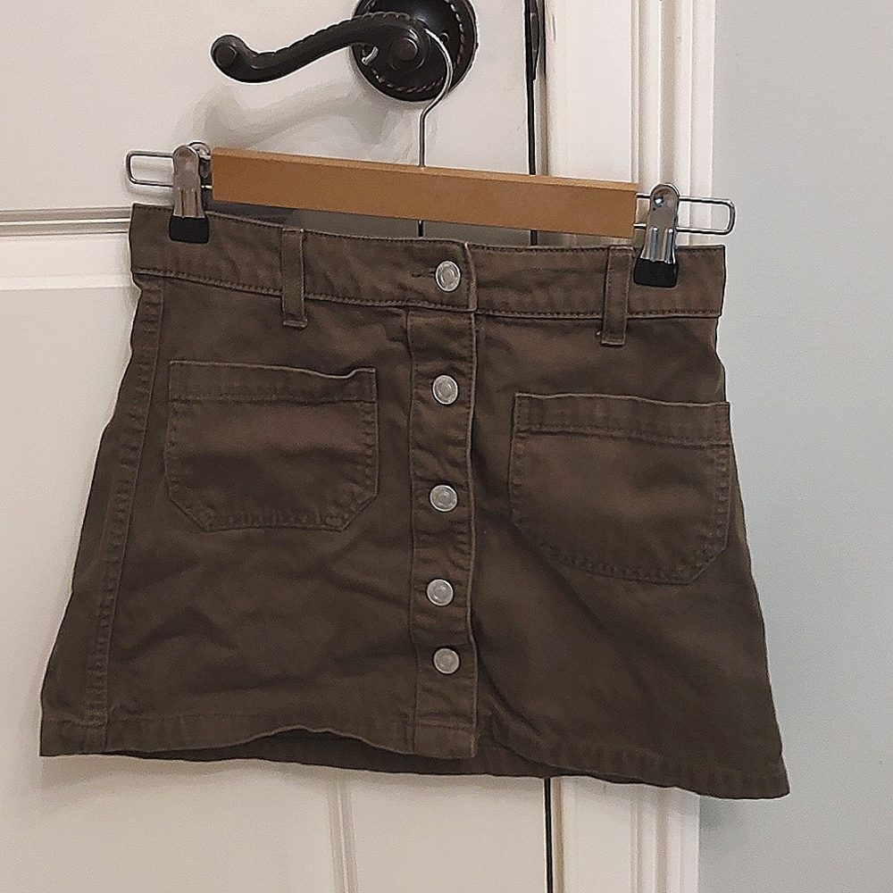 Sky and Sparrow green denim skirt, size 3